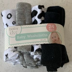 24 Pack Baby Kiss Baby Washcloths - NWT